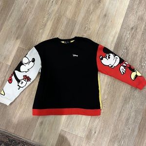 Disney - Mini & Mickey Mouse Kissing Zara Sweater
